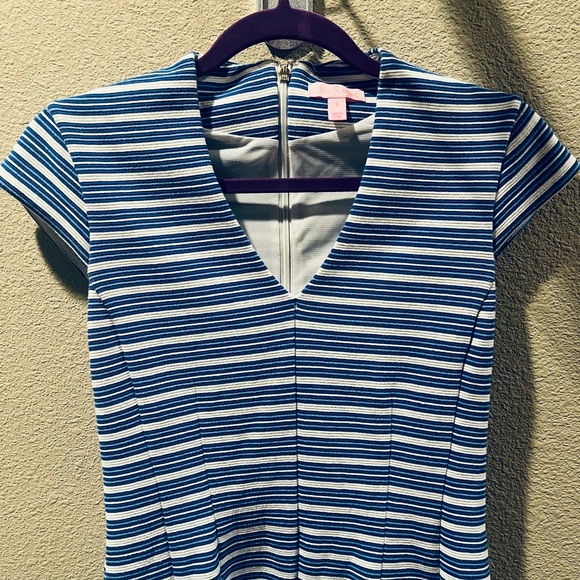 Lilly Pulitzer blue and white dress - Size Small - Picture 3 of 3